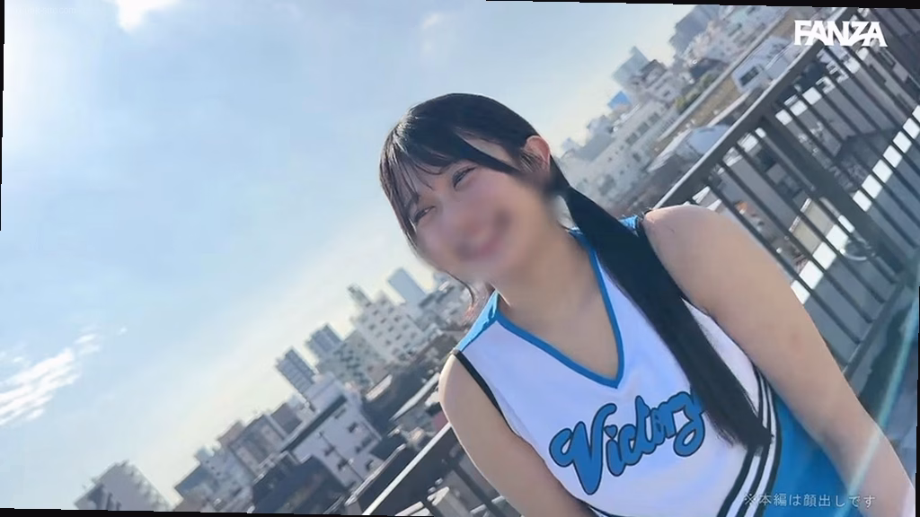 シーン4:顔射で輝くチア部美少女 5