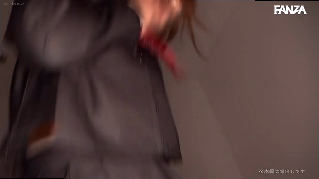 シーン3:制服着用のままの激しいセックス 5
